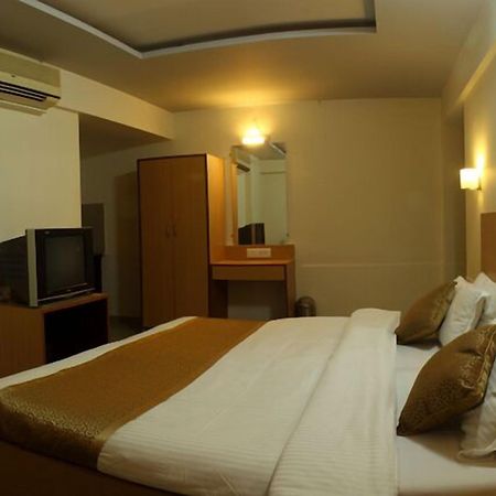 Hotel Ace Residency Mumbai Luaran gambar